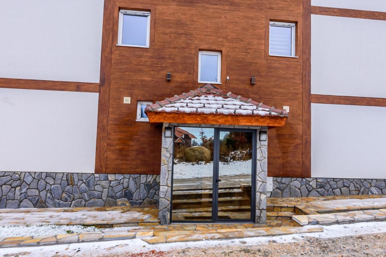 Apartmani “Lazar” I “Lena” 카파오닉 외부 사진