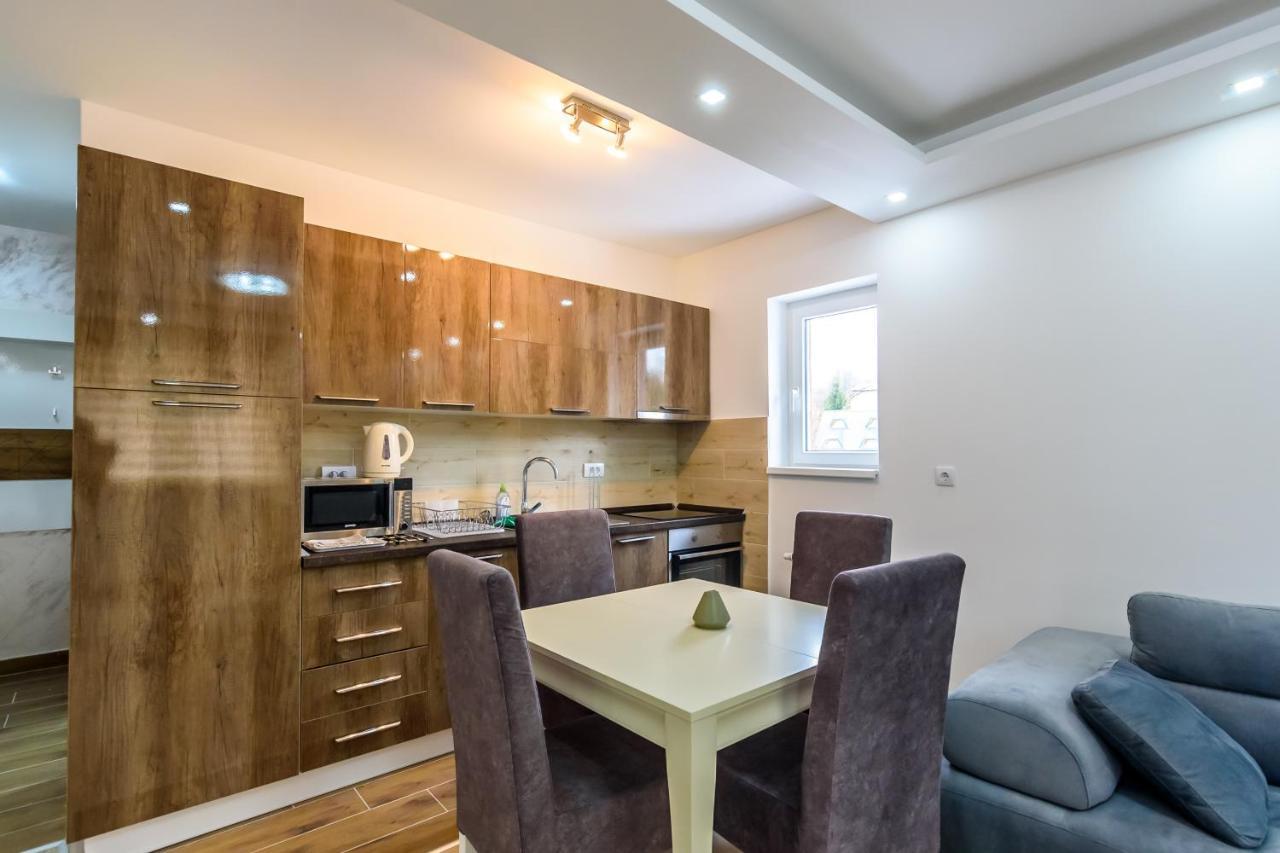 Apartmani “Lazar” I “Lena” 카파오닉 외부 사진