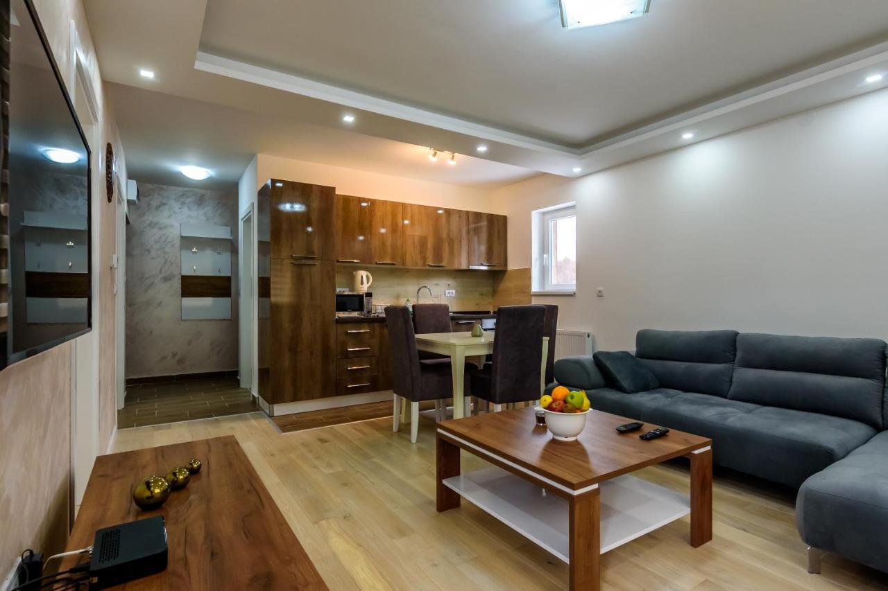 Apartmani “Lazar” I “Lena” 카파오닉 외부 사진